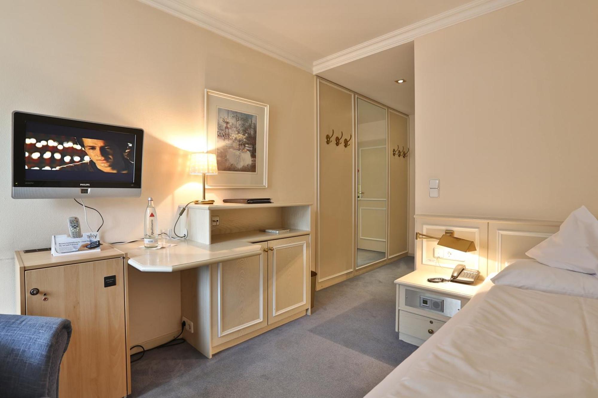 Wunsch Hotel Muerz - Natural Health & Spa Hotel Bad Fussing Room photo